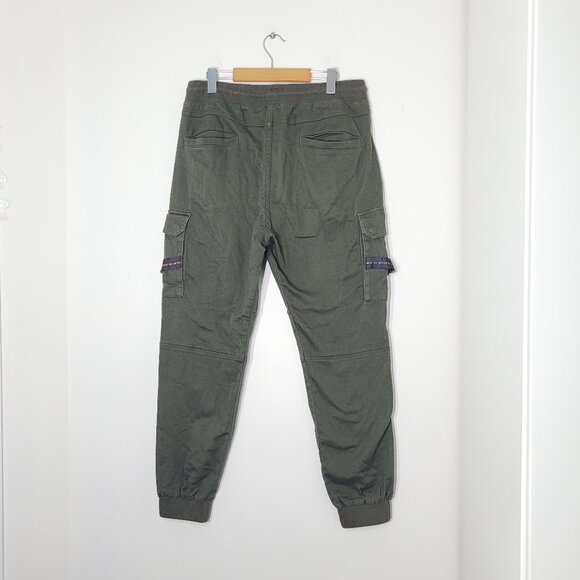 Urban ID Men's Green Straight Cut Skinny Drawstring Cargo Jogger Pants Large - Picture 2 of 15